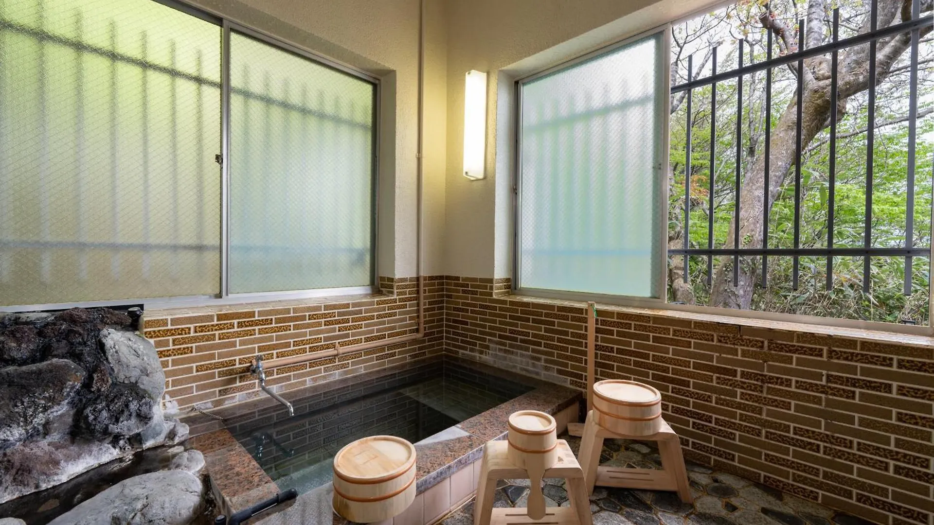 芦之汤Grangiorno Hakone Kowakidani公寓 公寓 芦之汤